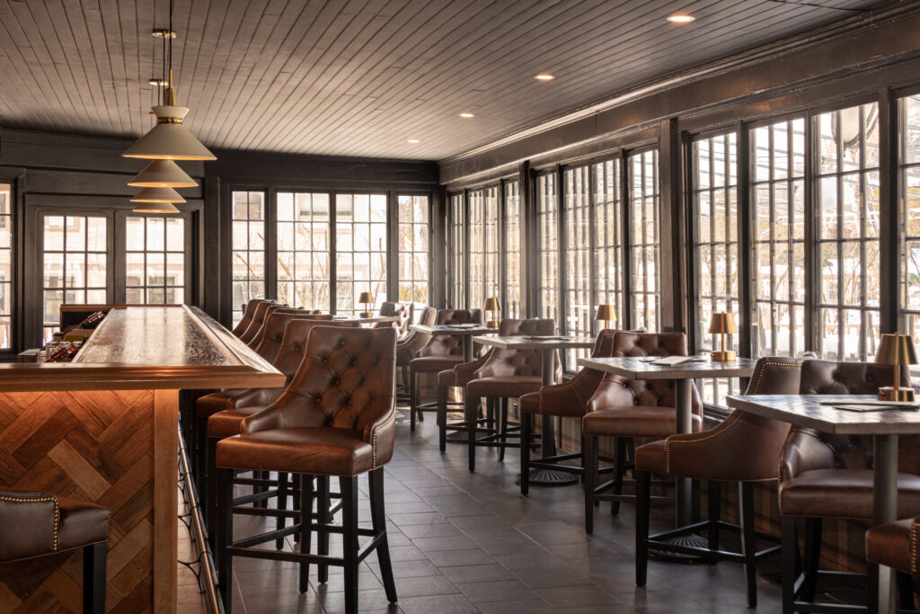 The Wentworth Inn bar and tables